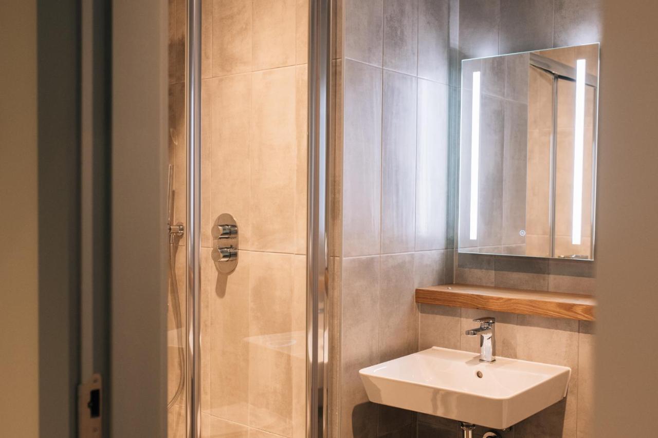 Haslem Hotel Lisburn Zewnętrze zdjęcie